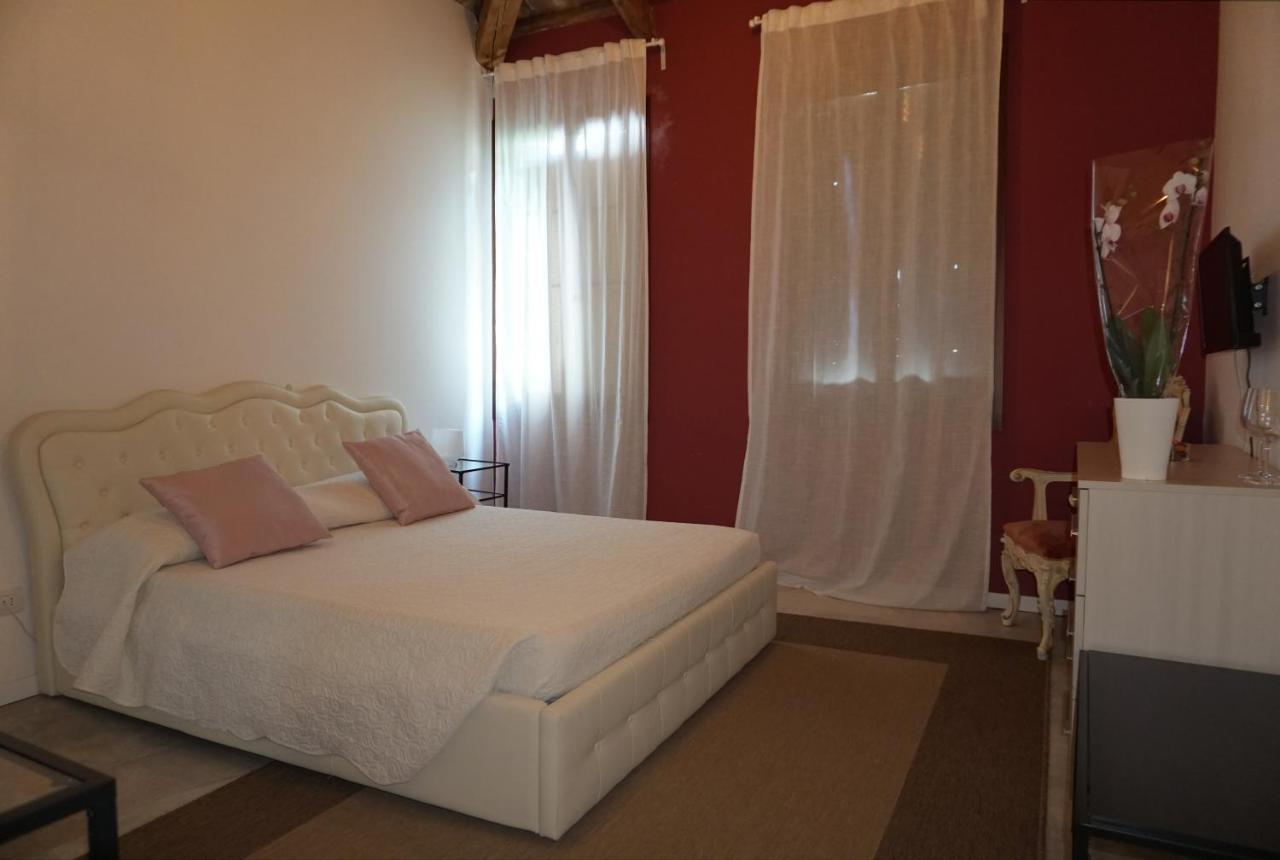 Residence Castello Venezia Εξωτερικό φωτογραφία