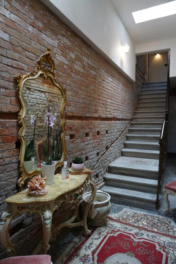 Residence Castello Venezia Εξωτερικό φωτογραφία