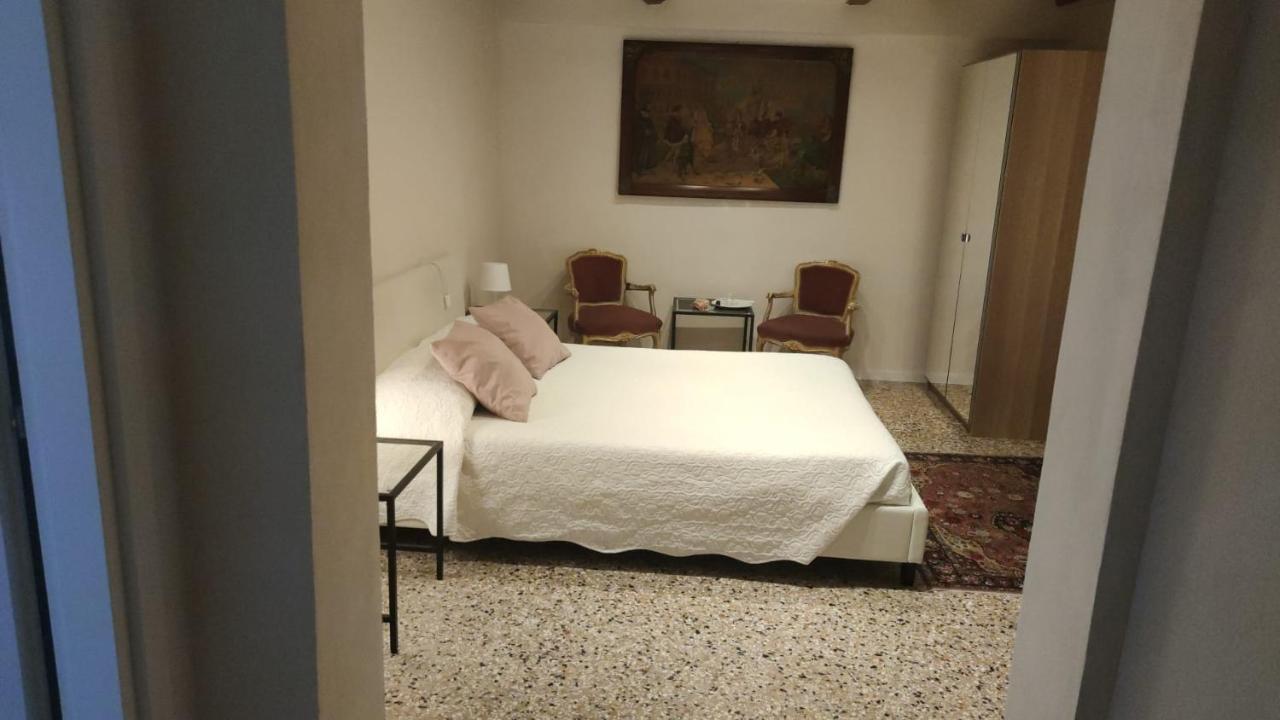 Residence Castello Venezia Εξωτερικό φωτογραφία